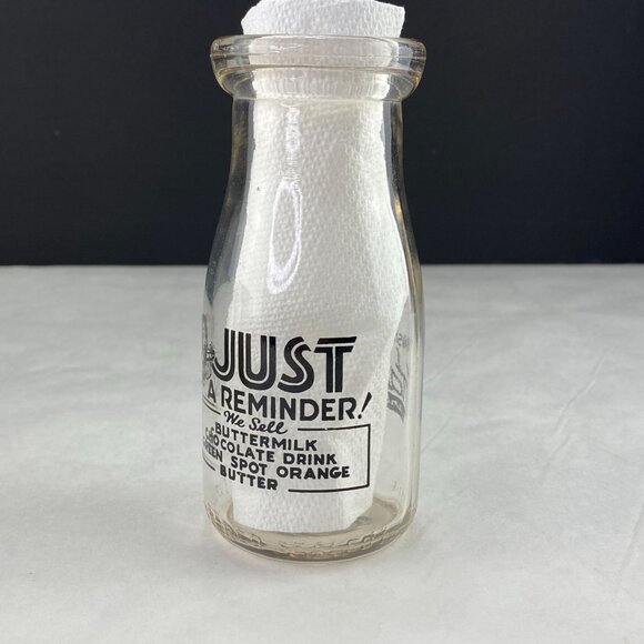 Vintage Hand's Dairy and Creamery Half Pint Milk Bottle Sidney Nebraska 1940s - Picture 4 of 10